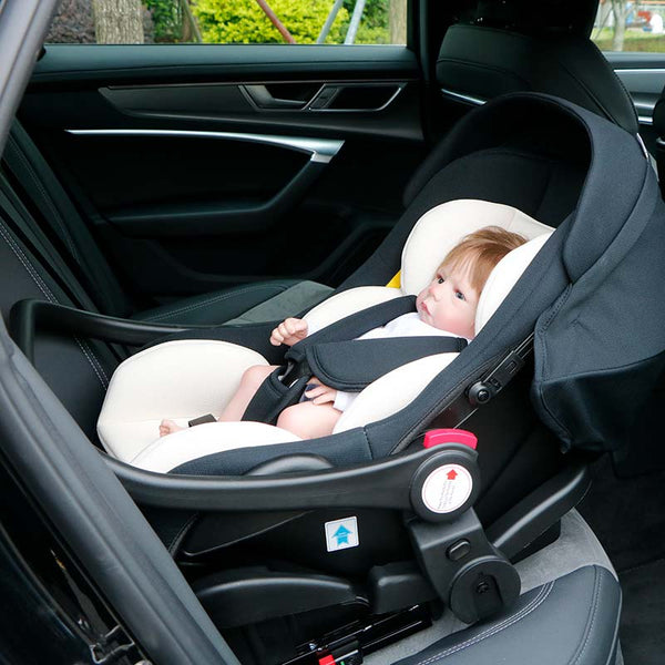 Infant Car Seat With ISOFIX Base size